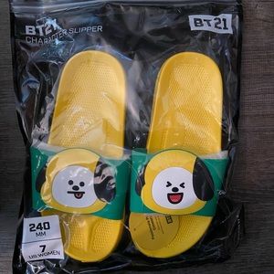 BT21 Chimmy Slippers